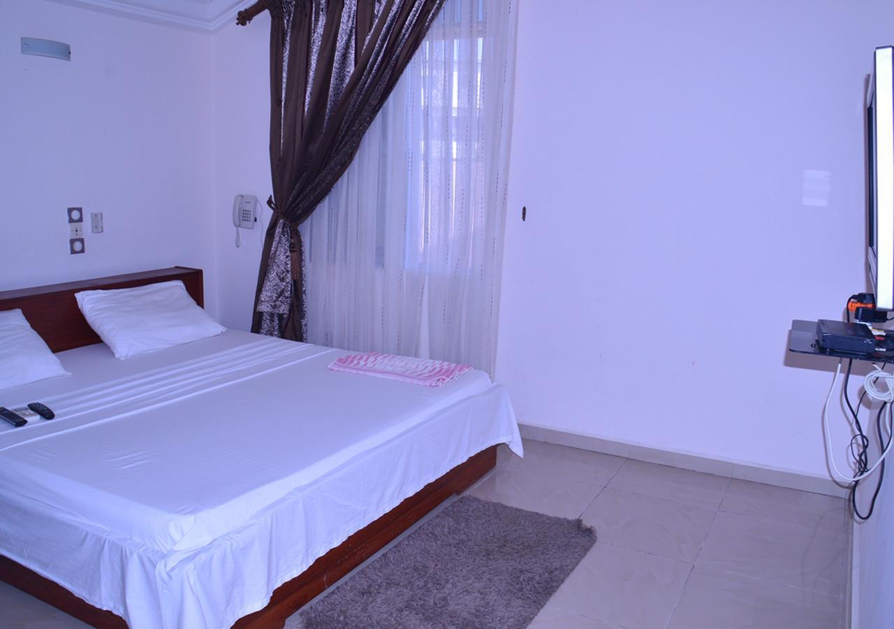 Hotels Residences Easy Cotonou Buitenkant foto