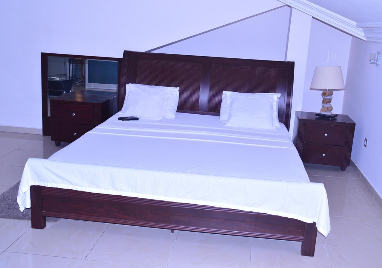 Hotels Residences Easy Cotonou Buitenkant foto