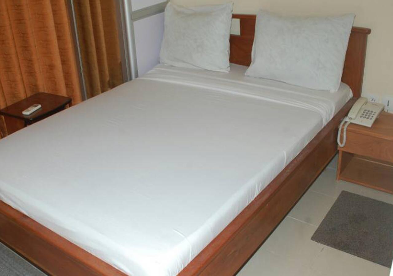 Hotels Residences Easy Cotonou Buitenkant foto