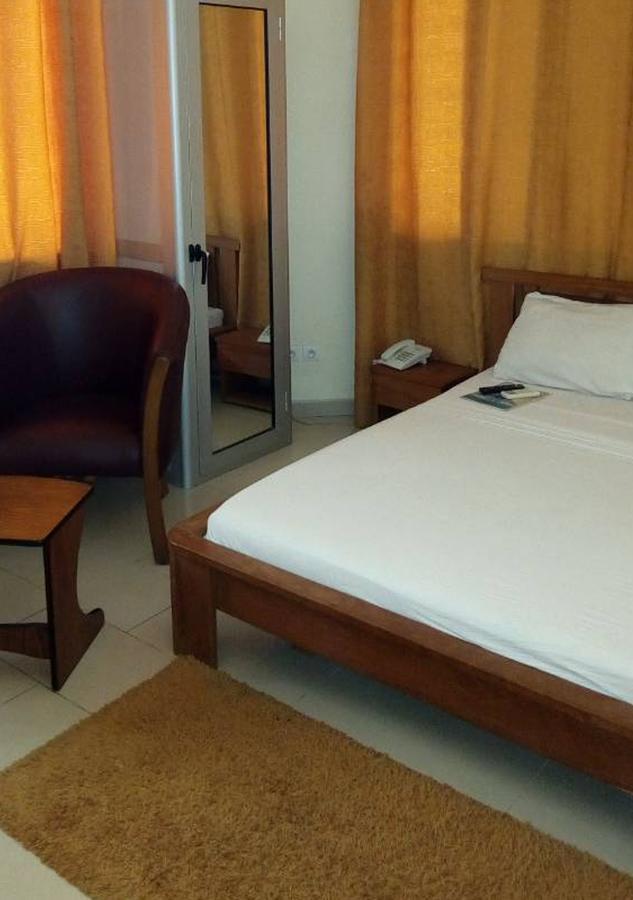Hotels Residences Easy Cotonou Buitenkant foto